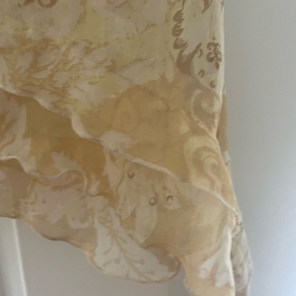 NWT Urban Outfitters Flutter Top S - Picture 3 of 5